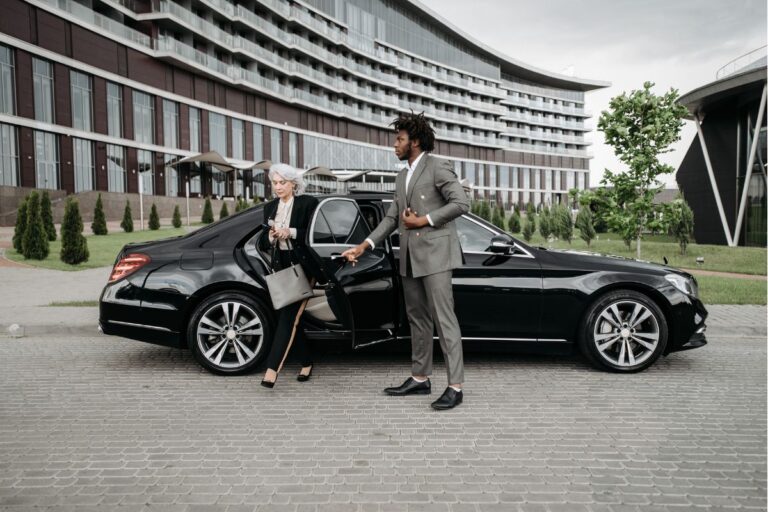 What Is The Difference Between A Chauffeur And A Driver?
